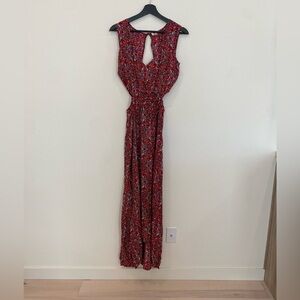 Billabong Floral open back Maxi dress!